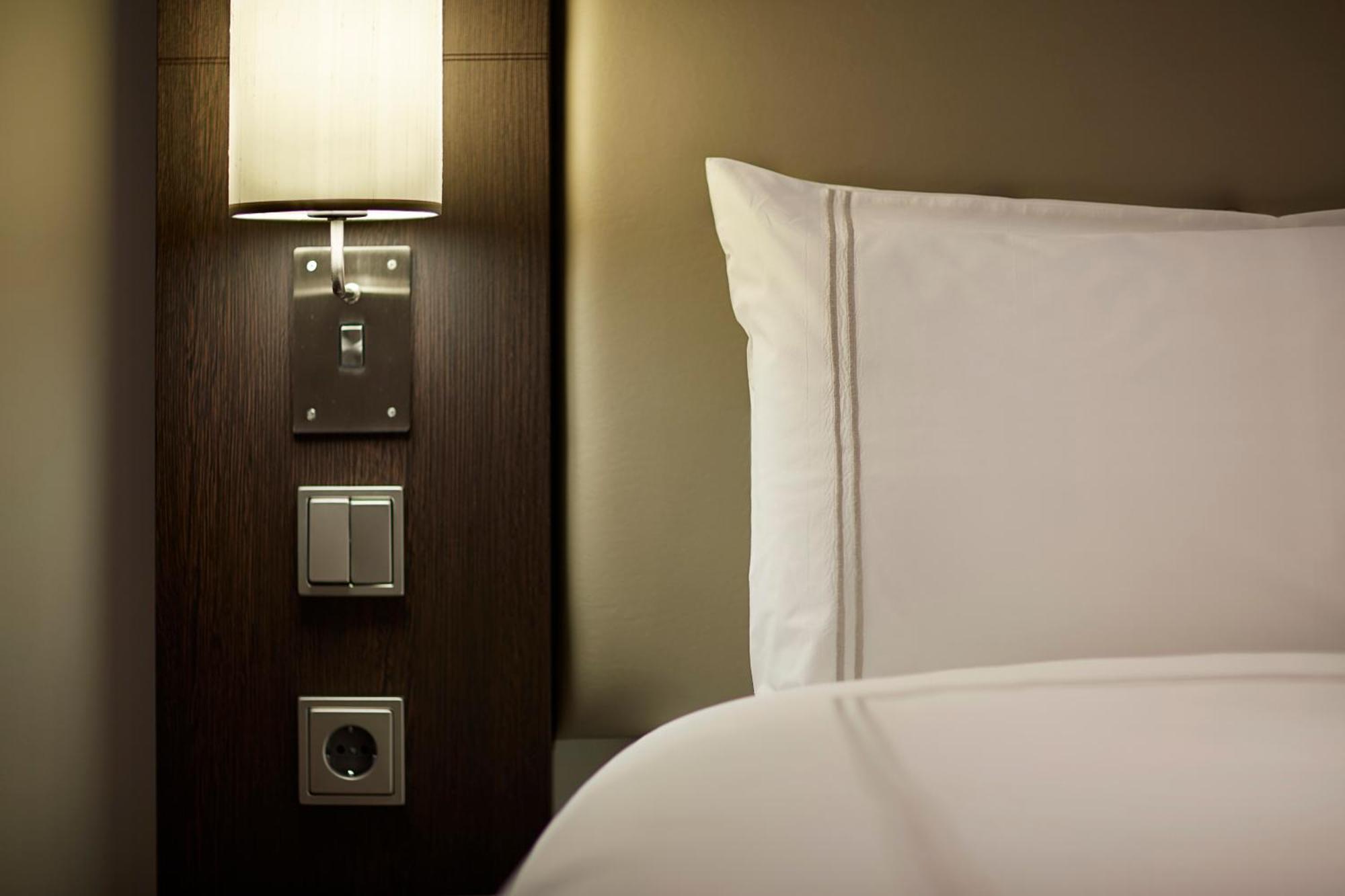 Premier Inn Luebeck City Stadtgraben Kültér fotó