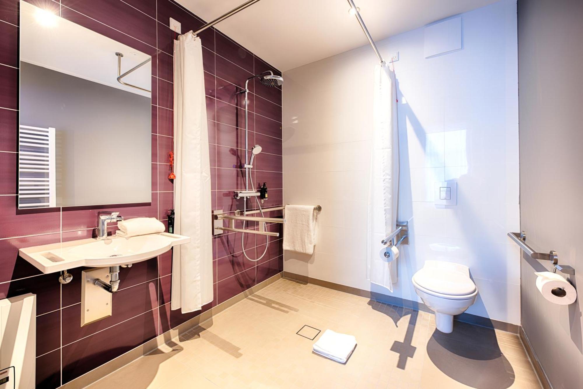 Premier Inn Luebeck City Stadtgraben Kültér fotó